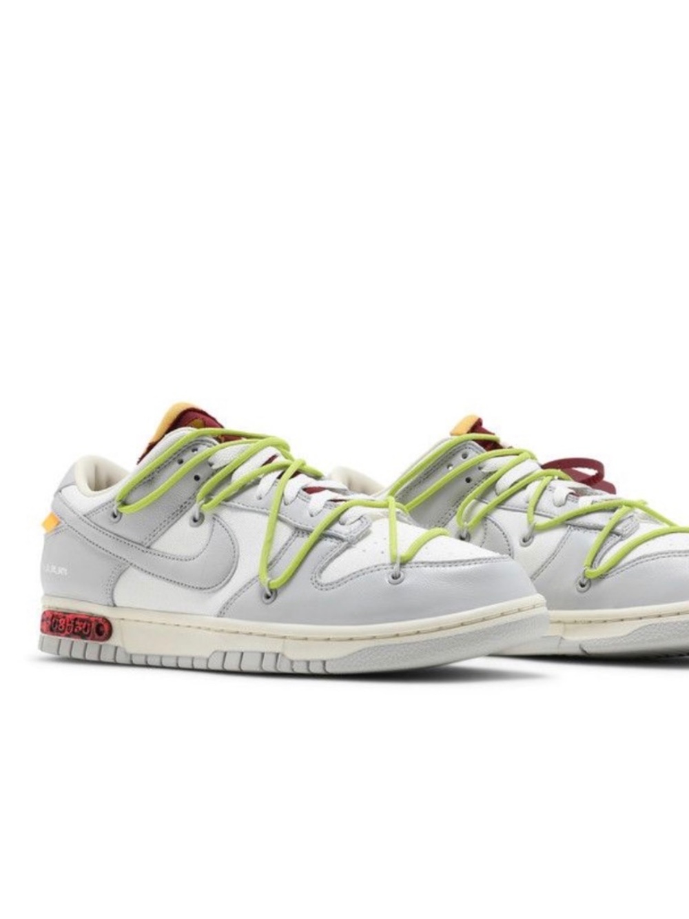 OFF-WHITE x Nike Dunk Low ‘Lot 08 of 50